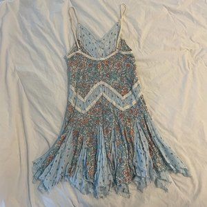 Size M Free People Boho Floral Dress